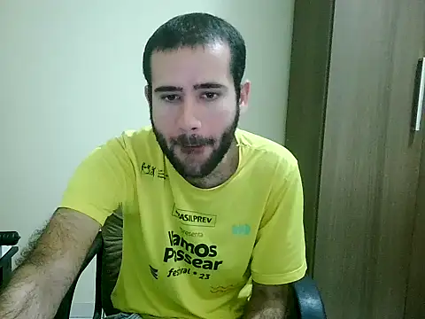 Snapshot of fthrfthr chatting on October 17, 2025, 3:42 am fthrfthr online show from October 17, 2025, 3:42 am