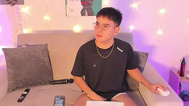 Young Ben online show from April 26, 2026, 1:14 am