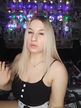 HoneyNelly online show from February 14, 2026, 11:01 pm