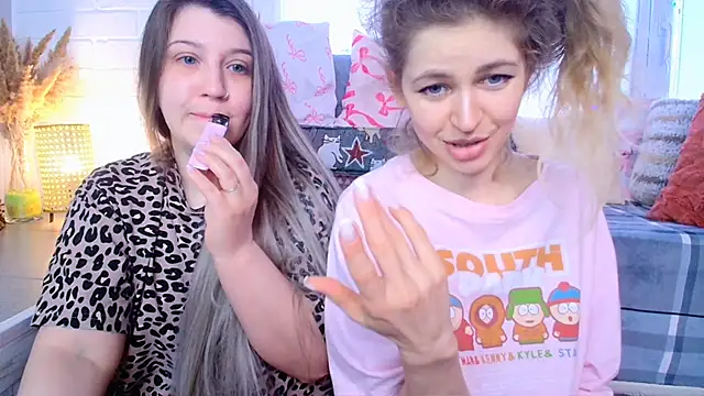 Snapshot of CherryZlata chatting on March 16, 2026, 8:40 am CherryZlata online show from March 16, 2026, 8:40 am