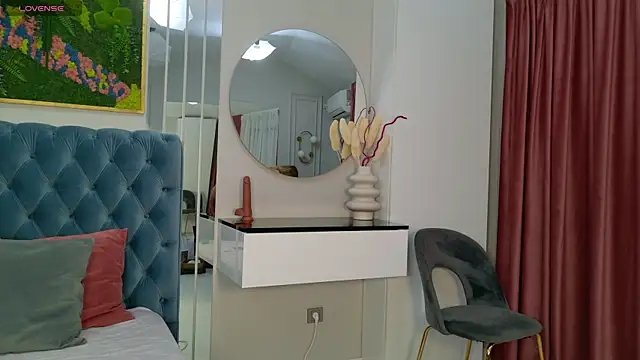 SiennaPierce online show from January 15, 2026, 5:12 am