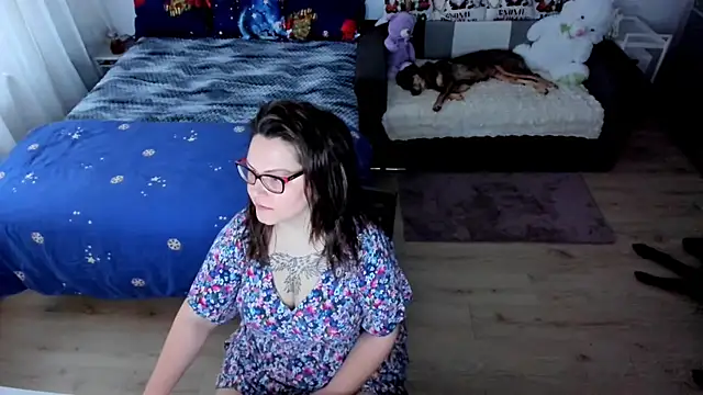 Squirt Kimm online show from November 28, 2025, 10:18 am