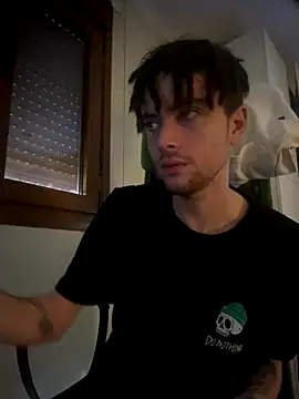 AngelJoven online show from September 21, 2025, 5:03 pm