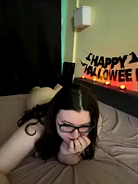 Snapshot of HaleyAyush chatting on October 24, 2025, 5:09 pm HaleyAyush online show from October 24, 2025, 5:09 pm