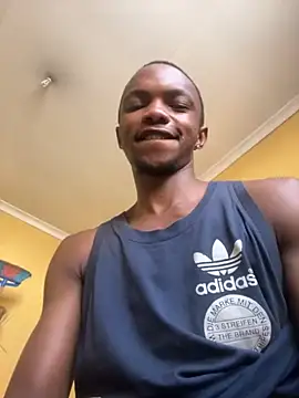 Snapshot of KyleMbatha chatting on November 11, 2025, 1:44 pm KyleMbatha online show from November 11, 2025, 1:44 pm