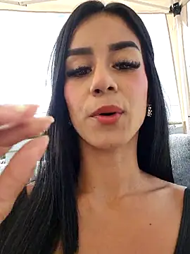 Juliana Xander online show from January 14, 2026, 1:28 pm