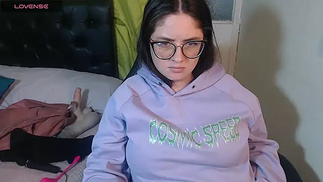 KrystalAdams online show from April 14, 2026, 9:21 pm