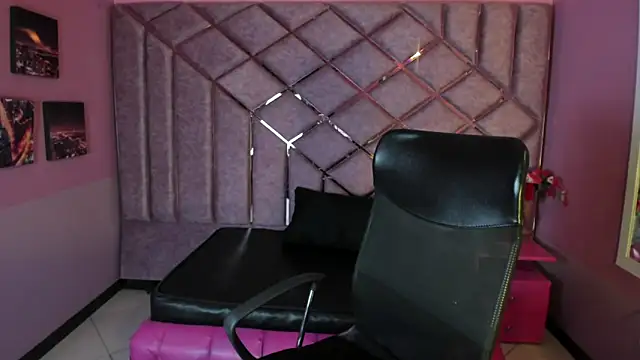 Pamela Squirtt online show from April 2, 2026, 12:36 pm