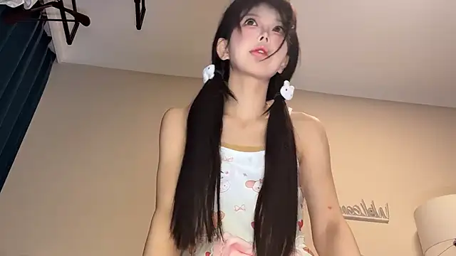 Snapshot of kiraa-0051 chatting on February 1, 2026, 1:42 pm kiraa-0051 online show from February 1, 2026, 1:42 pm