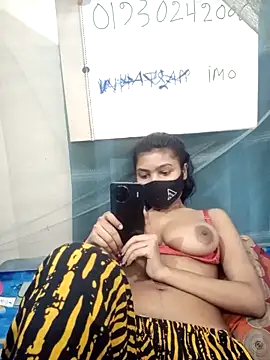 Tamanna490 online show from April 1, 2026, 4:48 pm