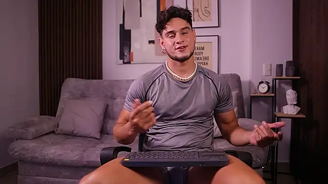 DaviesBrown online show from November 10, 2025, 9:47 pm