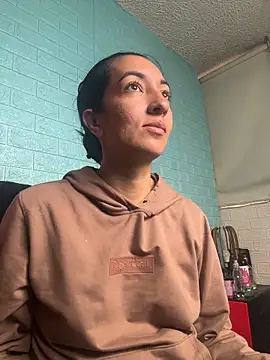 SALOME KORLAND online show from October 28, 2025, 12:30 pm