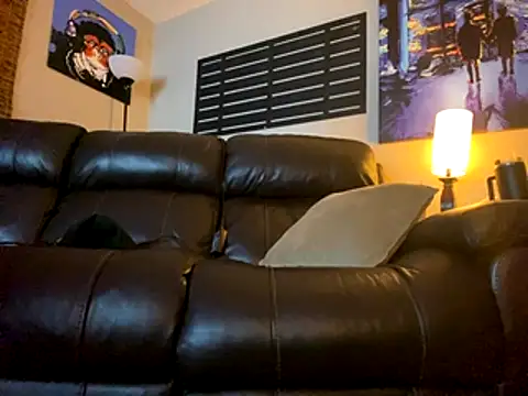 lilthicky352 online show from November 6, 2025, 10:27 am