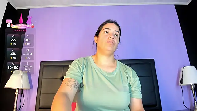 GreciaFox1 online show from May 27, 2026, 12:13 pm