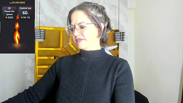 Luciifeer  online show from October 10, 2025, 11:48 pm