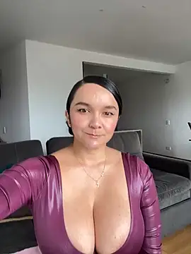 Nova Gabriela online show from September 30, 2025, 3:17 pm