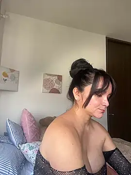 Nova Gabriela online show from March 4, 2026, 2:56 pm