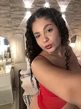 Yassy vazquez online show from September 10, 2025, 7:36 pm