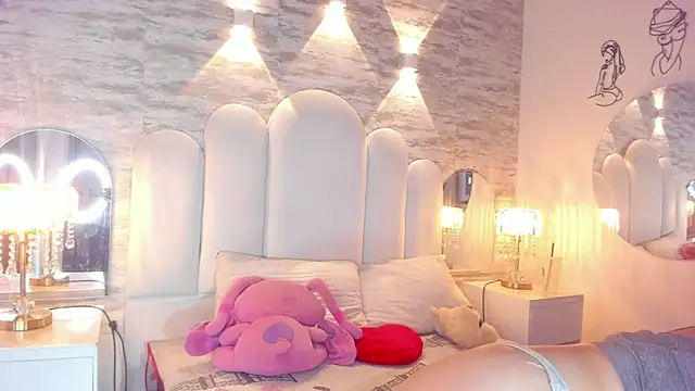 Yassy vazquez online show from January 13, 2026, 7:30 pm