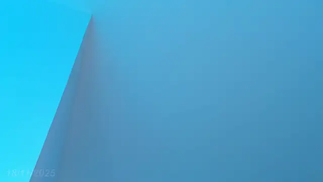 Sebax Young online show from November 18, 2025, 8:35 pm