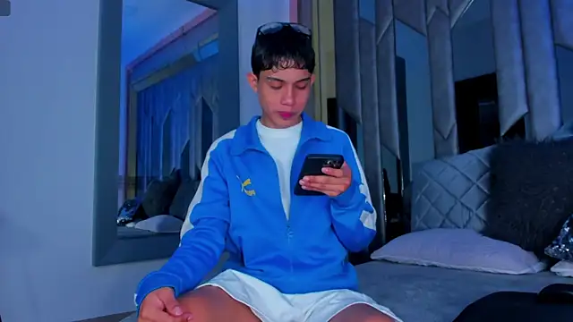 Sebax Young online show from June 7, 2026, 8:23 pm
