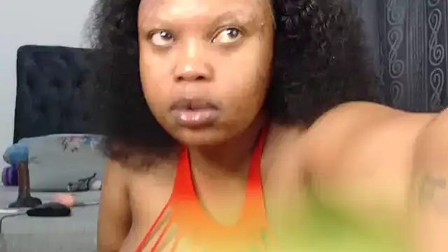 Snapshot of Busty-Caramel chatting on September 24, 2025, 6:00 pm Busty-Caramel online show from September 24, 2025, 6:00 pm