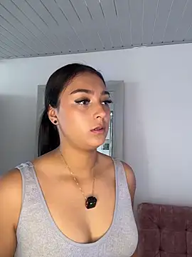 nicolexxaleja online show from March 29, 2026, 3:45 pm