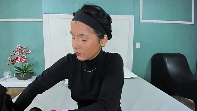 ania gomez online show from November 6, 2025, 1:34 pm