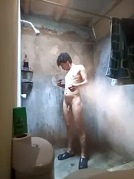 LecheDeSoya666 online show from January 14, 2026, 4:23 pm