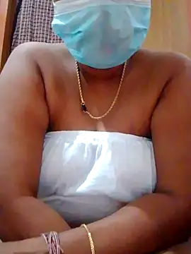 boosypussy online show from April 5, 2026, 7:11 pm