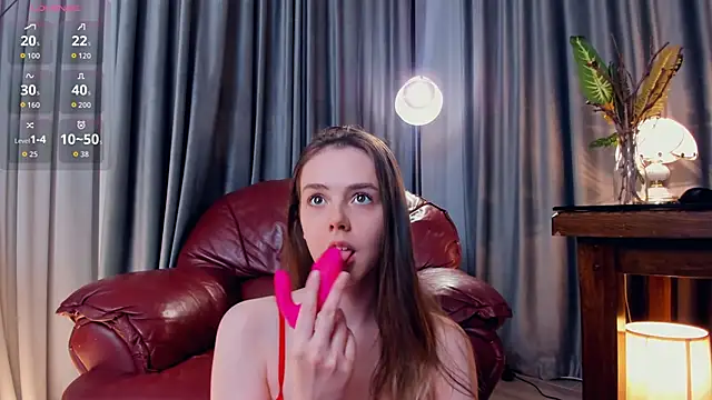 AftonChappel online show from October 17, 2025, 4:09 pm