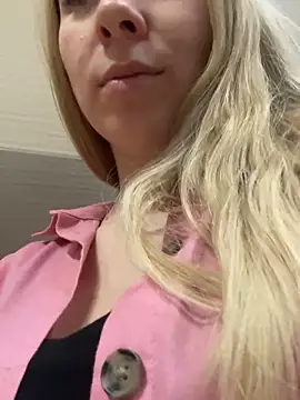 Snapshot of VintageBlue chatting on February 20, 2026, 6:26 am VintageBlue online show from February 20, 2026, 6:26 am