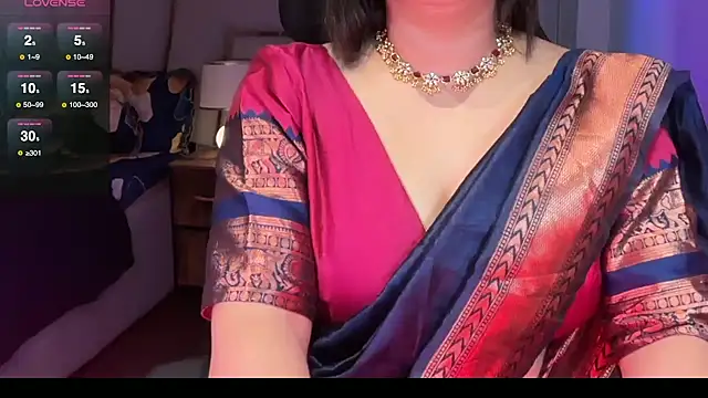 SunhariGirl online show from September 24, 2025, 3:32 am