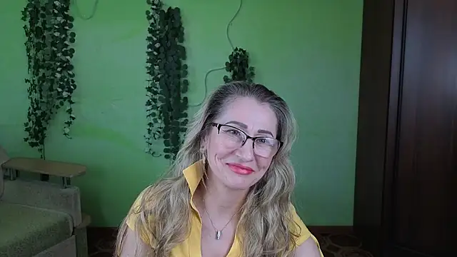 Habibi Honeyy online show from May 18, 2026, 1:06 pm
