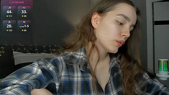Snapshot of sweete_chantal chatting on April 21, 2026, 7:17 pm sweete chantal online show from April 21, 2026, 7:17 pm