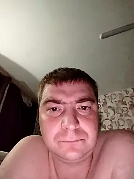  DON-HULIGAN  online show from November 24, 2025, 6:40 pm