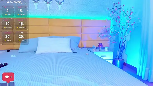 KamileBlake online show from October 8, 2025, 5:27 am