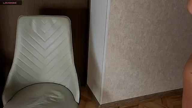 NoFace Model online show from March 4, 2026, 4:13 pm