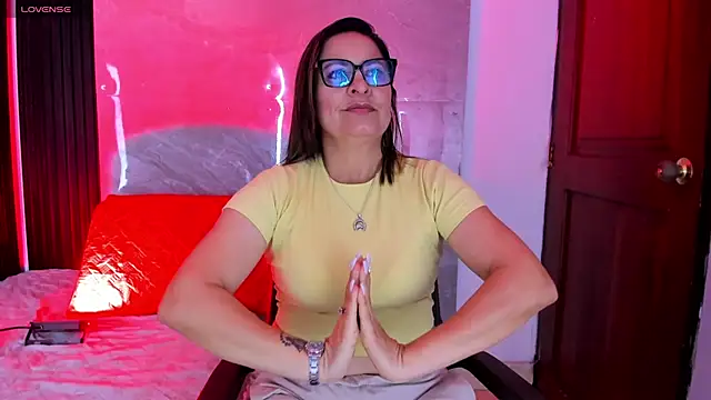 Agatha Pleasure online show from February 12, 2026, 11:49 am