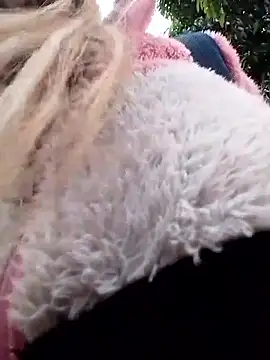 Daliana Gounbolt online show from September 26, 2025, 11:14 am