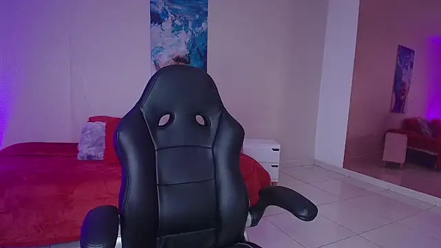 Celestee69 online show from October 24, 2025, 8:05 pm