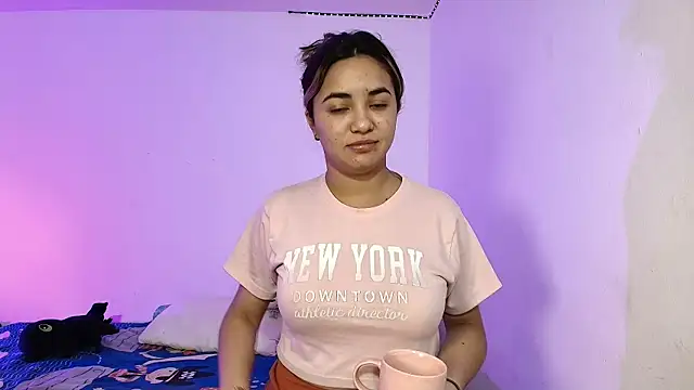 Snapshot of Naughty_Nights_Live chatting on February 6, 2026, 12:08 pm Naughty Nights Live online show from February 6, 2026, 12:08 pm