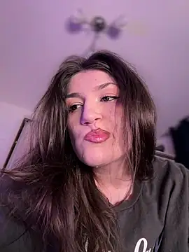 ScarletBloom  online show from March 14, 2026, 7:30 pm