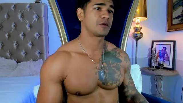 Snapshot of antonio__444 chatting on September 19, 2025, 7:32 am antonio  444 online show from September 19, 2025, 7:32 am