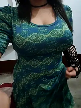 hot grieal1 online show from November 1, 2025, 6:54 pm