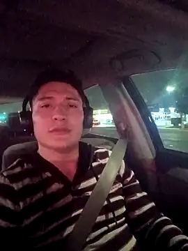 Snapshot of Zetaloco26 chatting on October 21, 2025, 4:02 am Zetaloco26 online show from October 21, 2025, 4:02 am