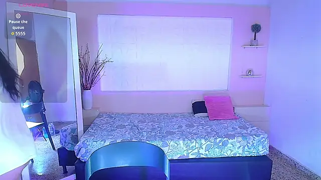 IvyShine7 online show from September 23, 2025, 3:09 am