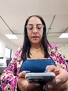 Snapshot of _Kamy_Hot chatting on September 18, 2025, 3:14 pm Kamy Hot online show from September 18, 2025, 3:14 pm