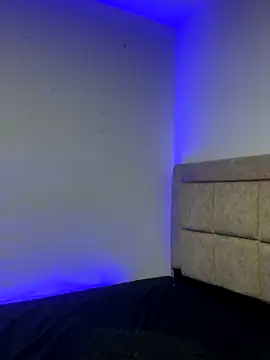 EmilyNoir1 online show from November 3, 2025, 11:26 pm