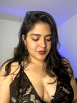 EmilyNoir1 online show from November 26, 2025, 10:00 pm